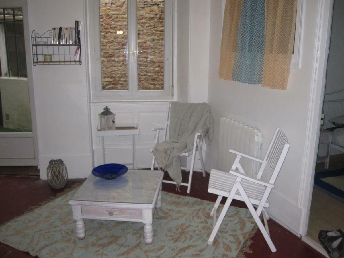 Gite De La Madeleine 80 M2 Tournus Exterior photo